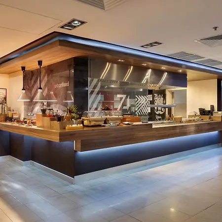 Ibis Center Hotel Kyjev