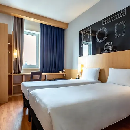 Hotel Ibis Center