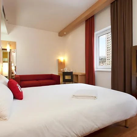 Ibis Center 3*