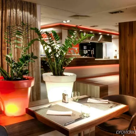 מלון Ibis Center 3*