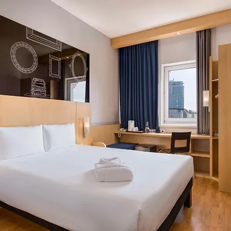 Hotel Ibis Center