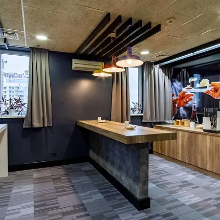 Ibis Center Hotel 3*